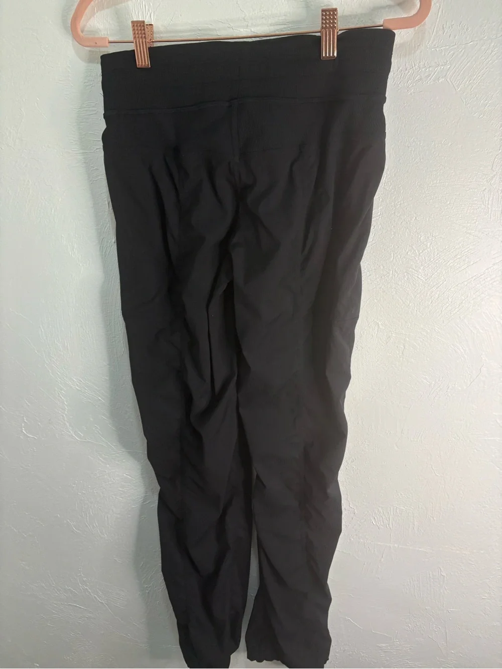 Lululemon Dance Studio Joggers in black